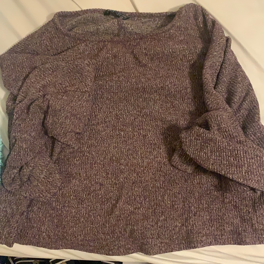 Long sleeve crop top